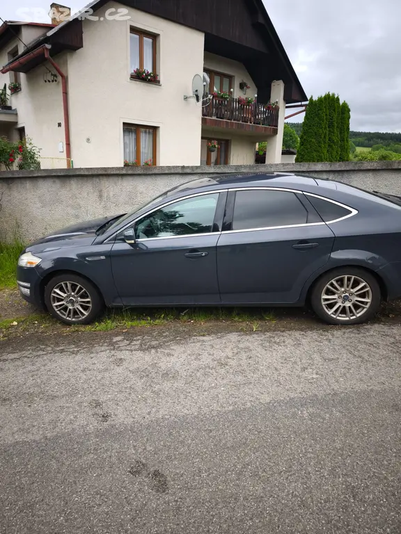 Ford Mondeo Titanium - fotka 3
