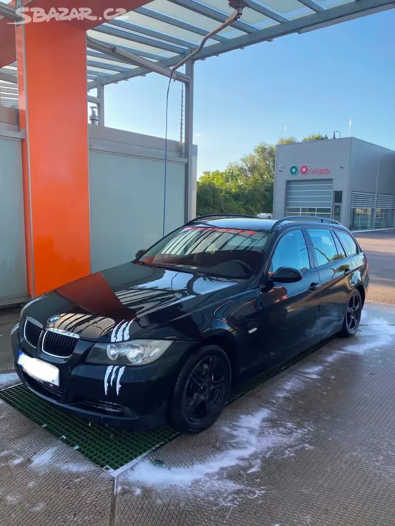 BMW 318d Touring (E91) 89 kW,manuál, STK 07/2027 - fotka 3