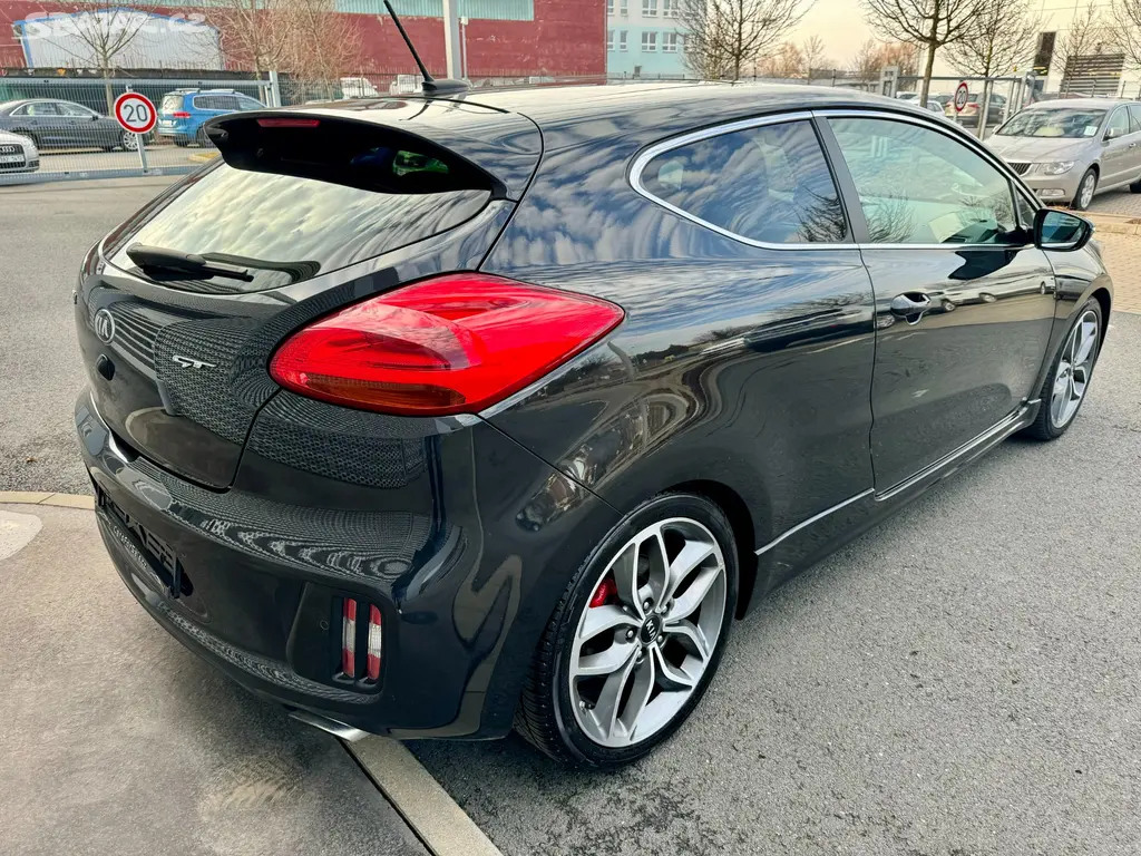 Kia Cee´d GT Plus 1.6 T-GDI 150 kW RECARO PANORAMA - fotka 3