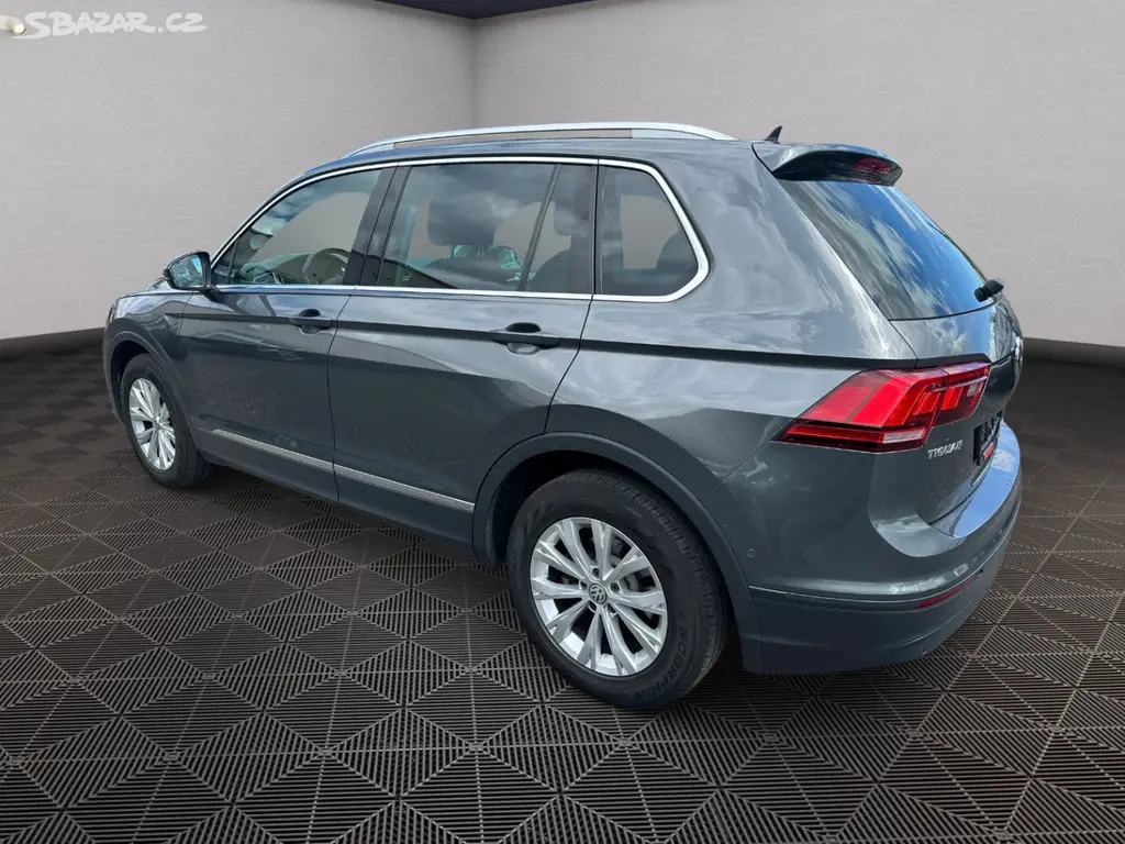 Volkswagen Tiguan, 2.0Tdi 85kw Comfortline - fotka 5