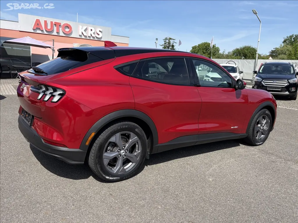Ford Mustang Mach-E, 76KWH,SOH97%, JEN 21000km! - fotka 4