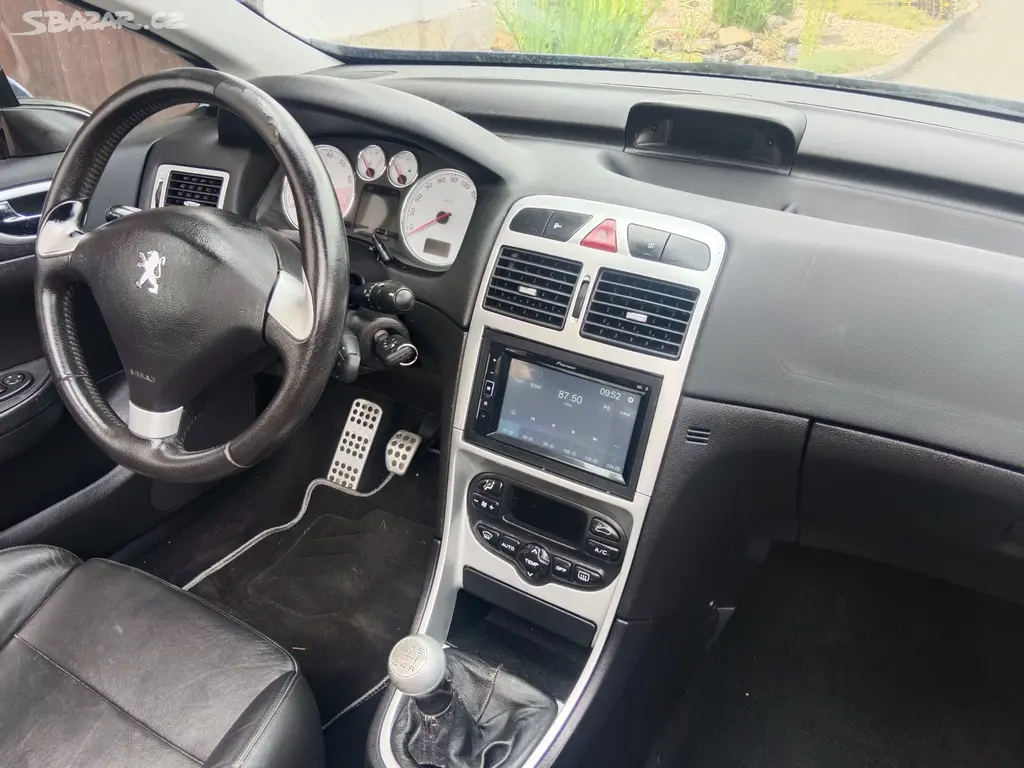 Peugeot 307 cc benzín - fotka 6