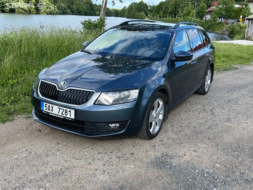 Škoda Octavia Combi 1.6 TDI STYLE P.,119 680 km,ČR - fotka 2