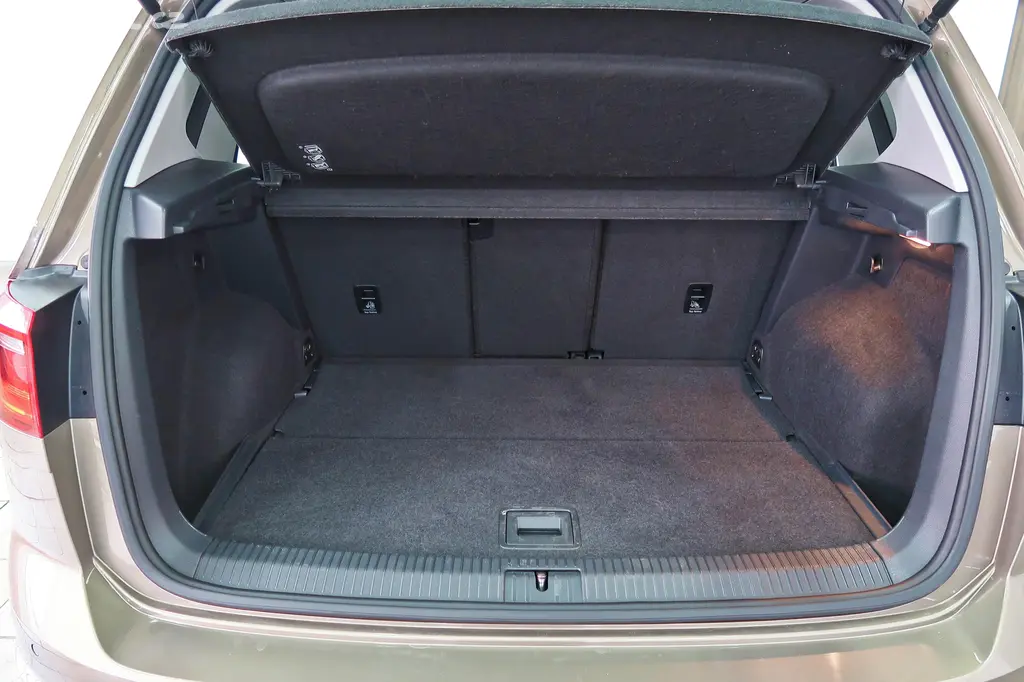 Volkswagen Golf Sportsvan, 1.2TSI 81kW,VÝHŘEV,SENZORY,ZÁR - fotka 5