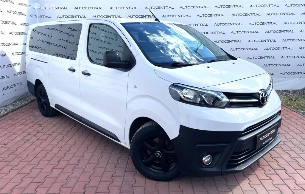 Náhled: Toyota Proace Verso, 2,0 D,106kW,L2,8míst,DPH