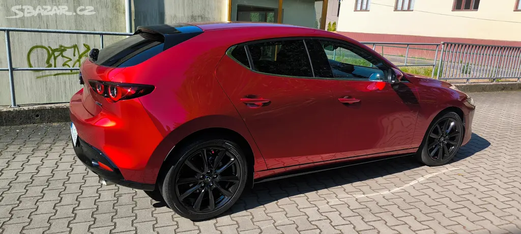 Prodám Mazdu 3 HB 2.0 X 186, Exclusive line, 2022 - fotka 5