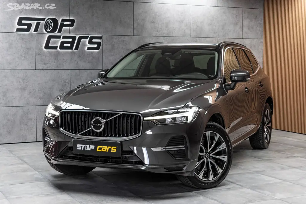 Volvo XC60, B4 CORE*KAMERA*DPH*ČR 1.MAJ*