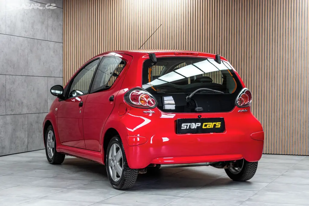 Toyota Aygo, 1.0 VVT-i Terra Cool*KLIMA*ČR* - fotka 5