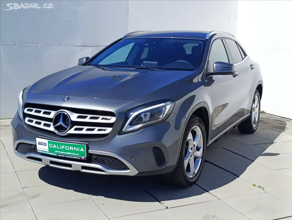 Mercedes-Benz GLA, 2,2 200d Kamera Navi Kůže LED - fotka 2