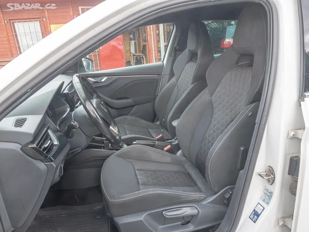 Škoda Scala ČR 1.6TDI 85KW DSG ČERNÝ STROP - fotka 6