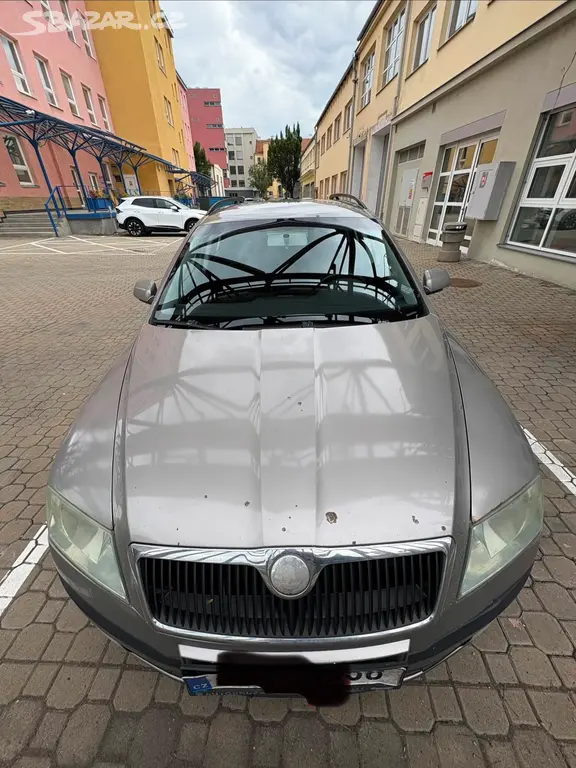 Škoda Octavia - fotka 4