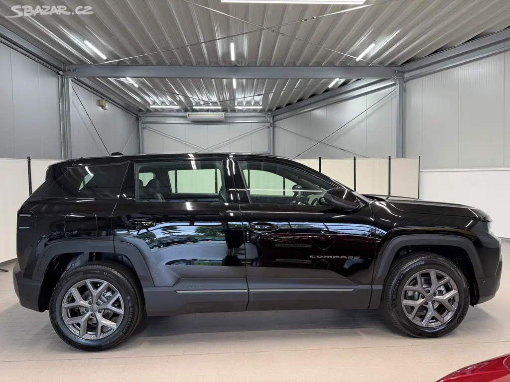 Jeep Compass, Altitude e-Hybrid 145k eDCT6 - fotka 5