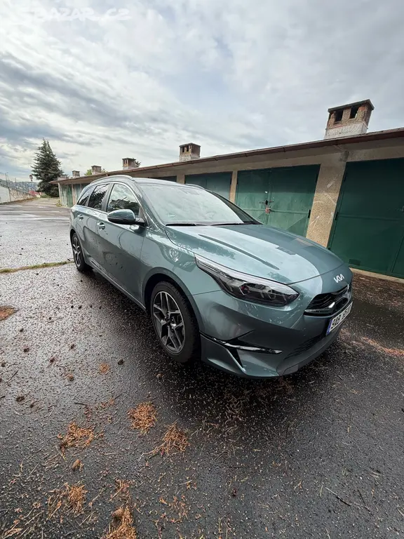Kia Ceed 2022 1.5 T-GDi 118 kW, 1. majitel, servis