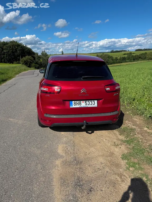 Citroën C4 Picasso - fotka 2