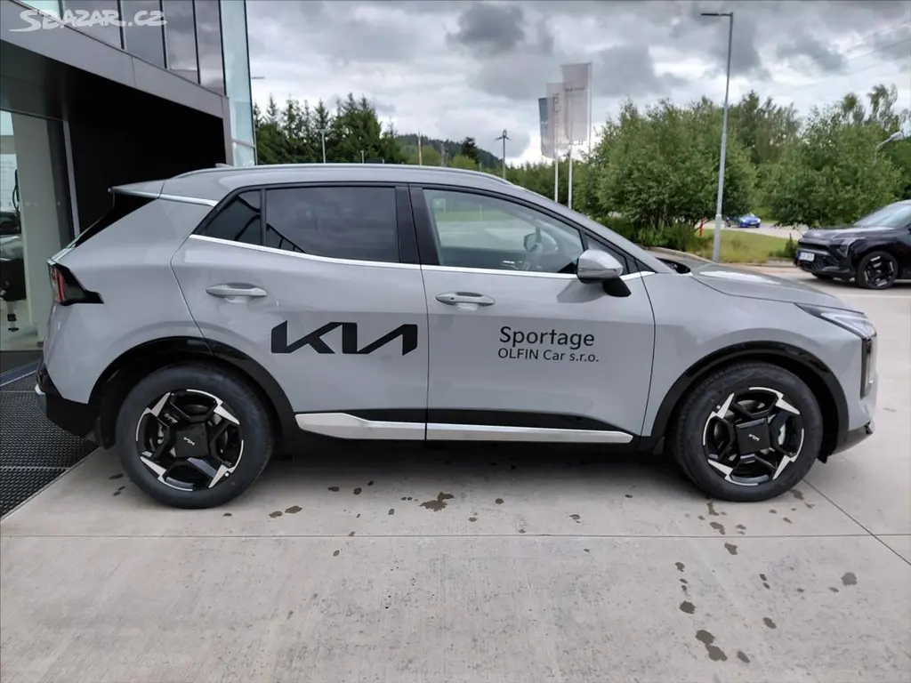 Kia Sportage, 1,6 T-GDI 7DCT TOP - fotka 4