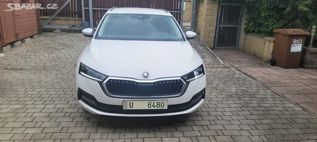 Škoda Octavia 4 TSi 2022 VIRTUAL el.kufr kessy - fotka 2