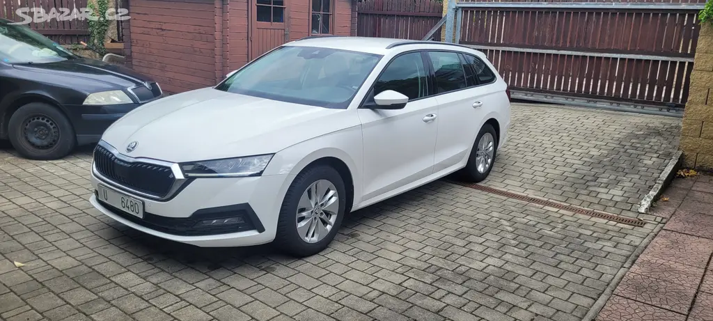 Škoda Octavia 4 TSi 2022 VIRTUAL el.kufr kessy - fotka 3