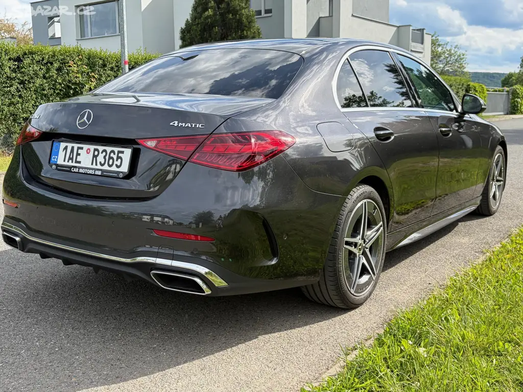 Mercedes-Benz Třídy C, 220d 4M AMG PAck DIGITAL Light - fotka 3