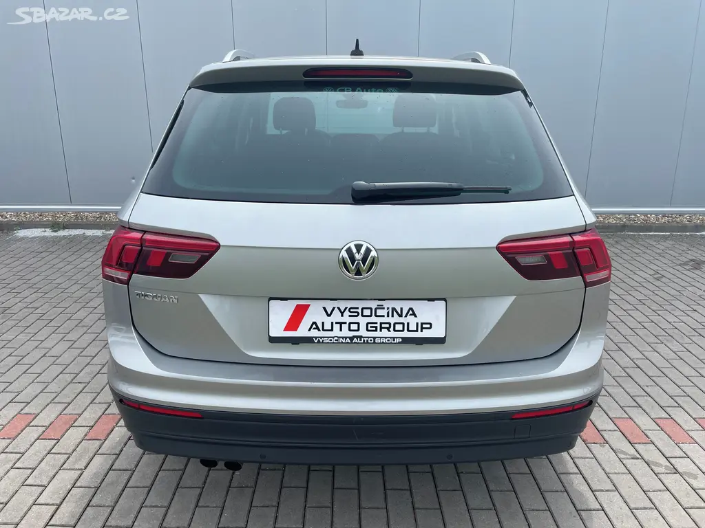 Volkswagen Tiguan, 1,5 TSi COMFORTLINE 1.Maj-ČR - fotka 4
