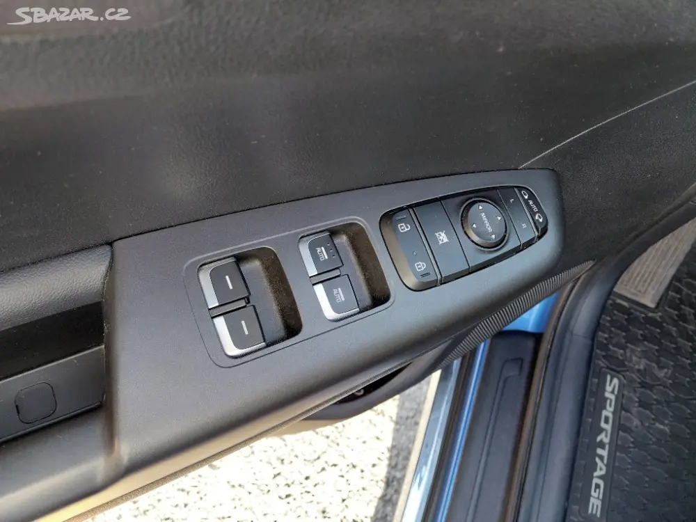 Kia Sportage 1.6 T-GDi 4x4 (130 kW) TOP - fotka 6
