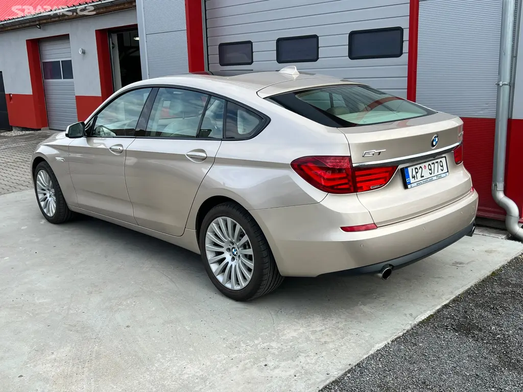 BMW 535d GT, 1.maj., Nové ČR, Masáže, Panorama - fotka 3