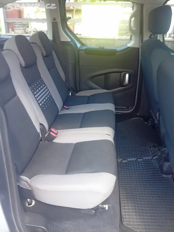 Citroen Berlingo 1,6 HDi*73kw-1.maj ČR-servisováno - fotka 5