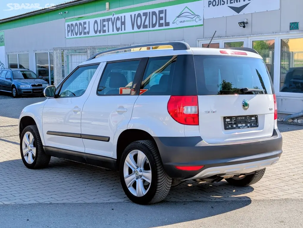 ŠKODA YETI 2.0TDi 103kW 4x4 TAŽNE ELEGANCE 2013 - fotka 3