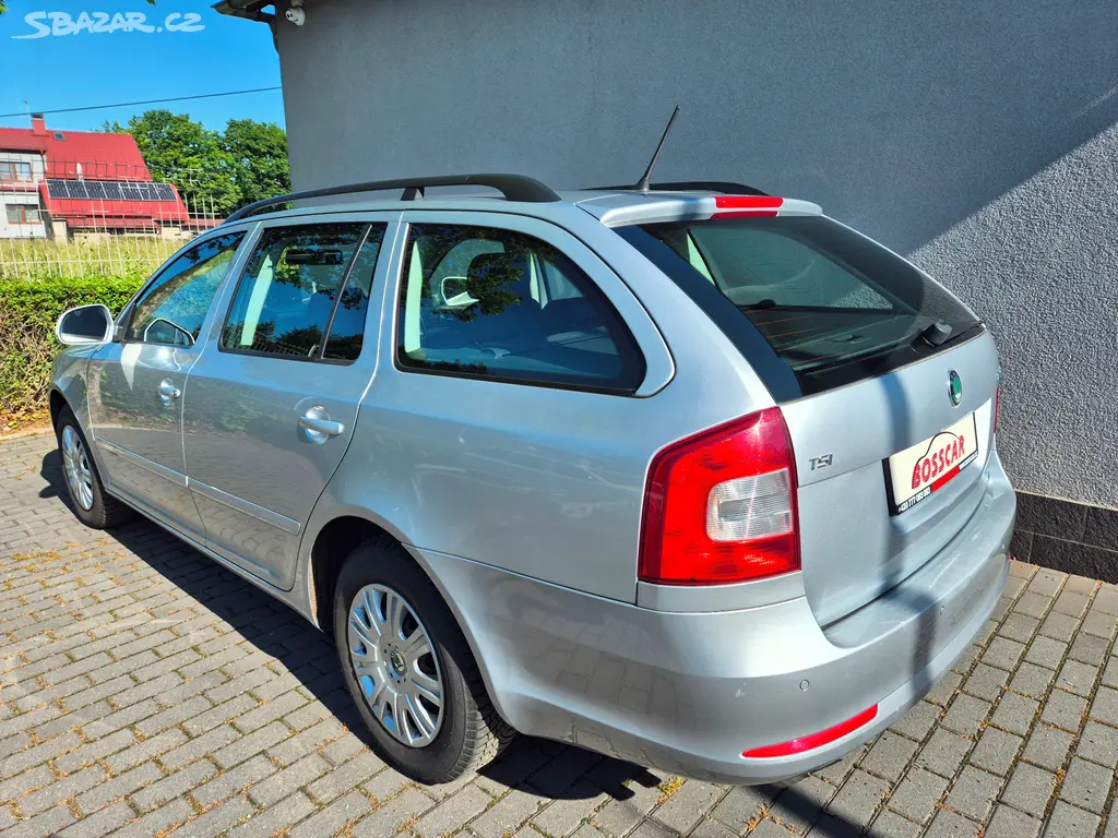 Škoda Octavia 1,4 TSI Combi Klima Výhřev 149000Kč - fotka 4