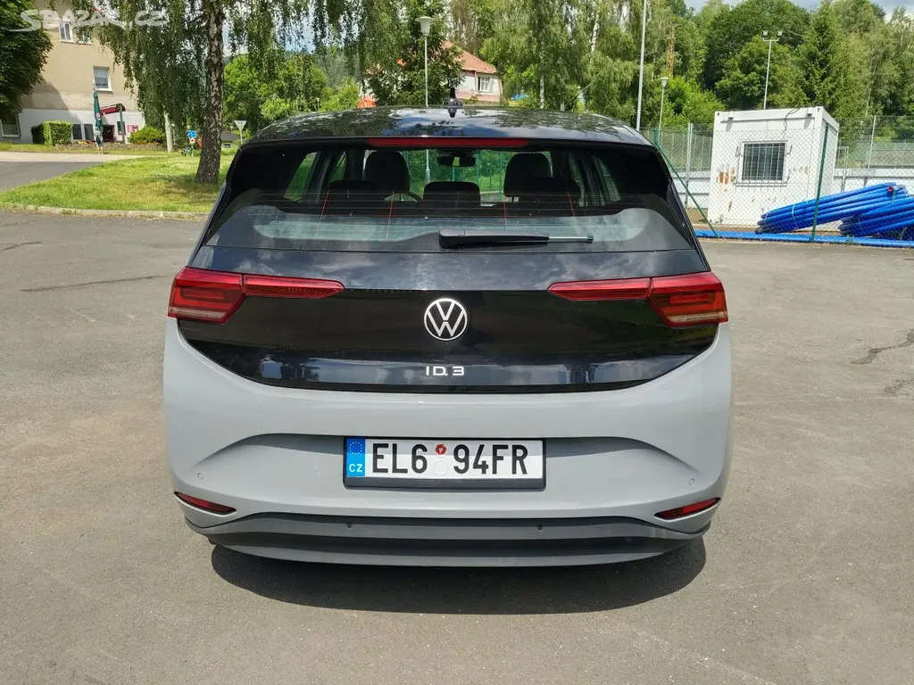 VW ID.3 PRO (58 kWh) - 107kW - odp. DPH - fotka 6