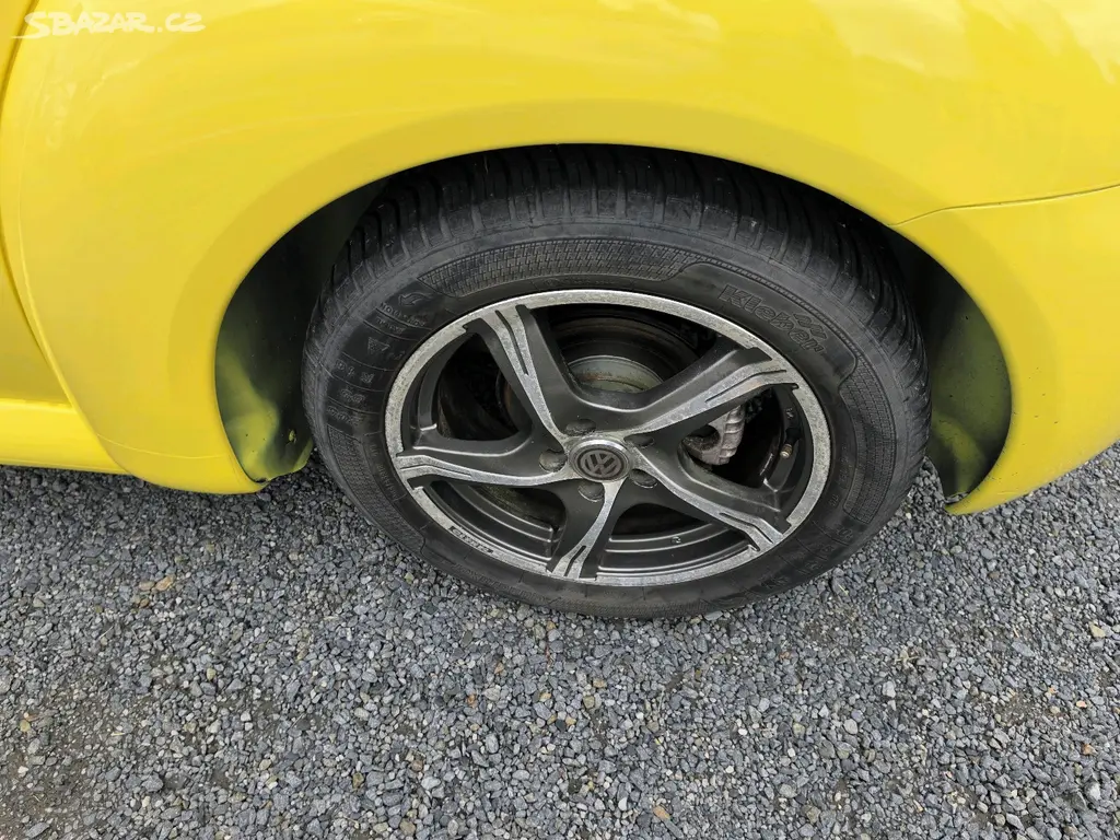 Volkswagen New Beetle2.0 i - fotka 2