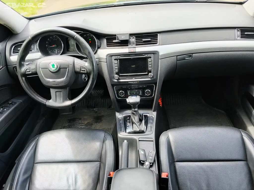 Škoda Superb 2, 2.0 TDI, 103kW DSG 4x4 - fotka 5