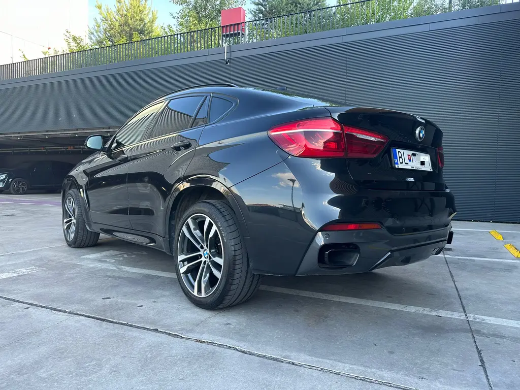 Predám BMW X6 F16 M50d xDrive 381PS | Night Vision - fotka 5