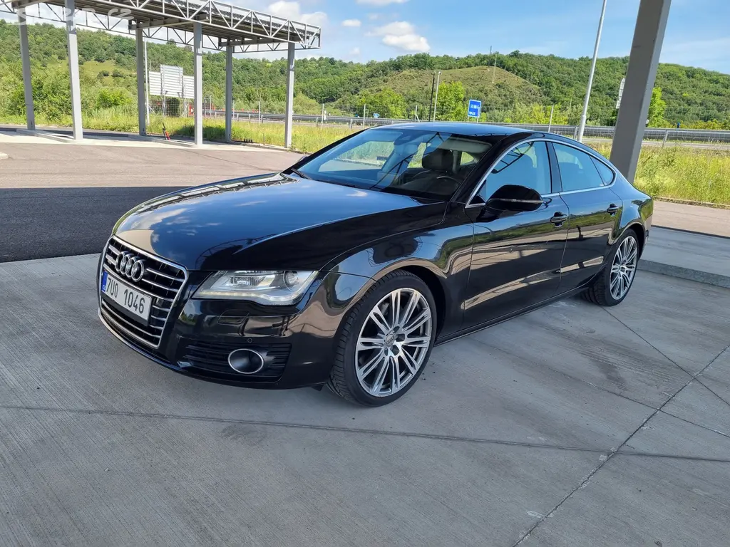 Audi A7 3.0 TDI Quattro, 180 kW, 2010, nová STK!