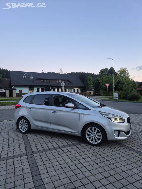 Kia carens 7mist,2015r. - fotka 4
