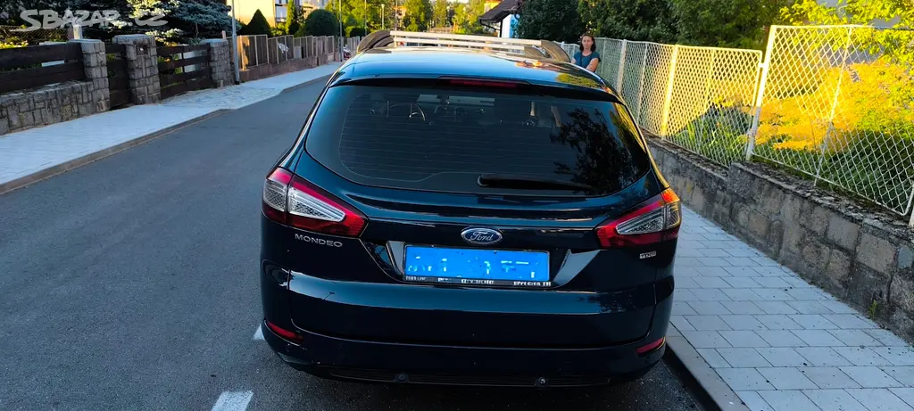 Ford Mondeo - fotka 2