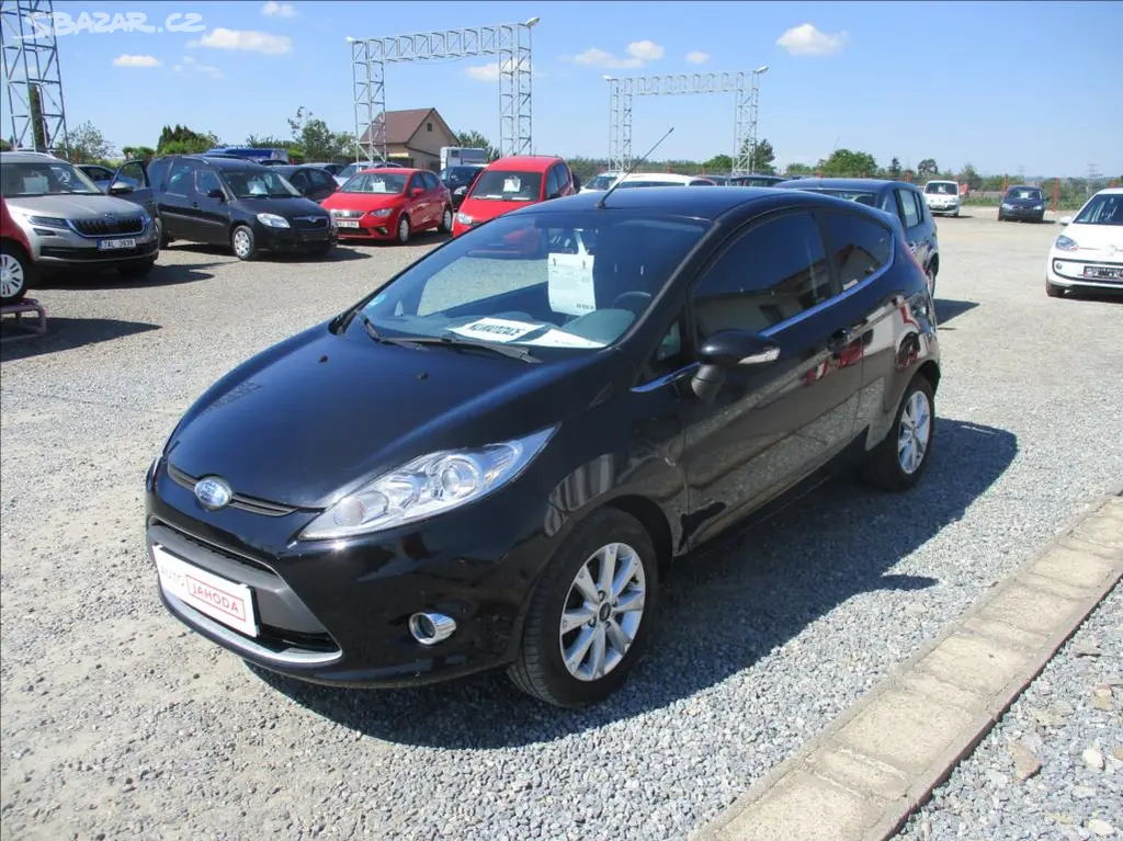 Ford Fiesta, 1,2 i, aut.klima, serv.kniha, - fotka 3