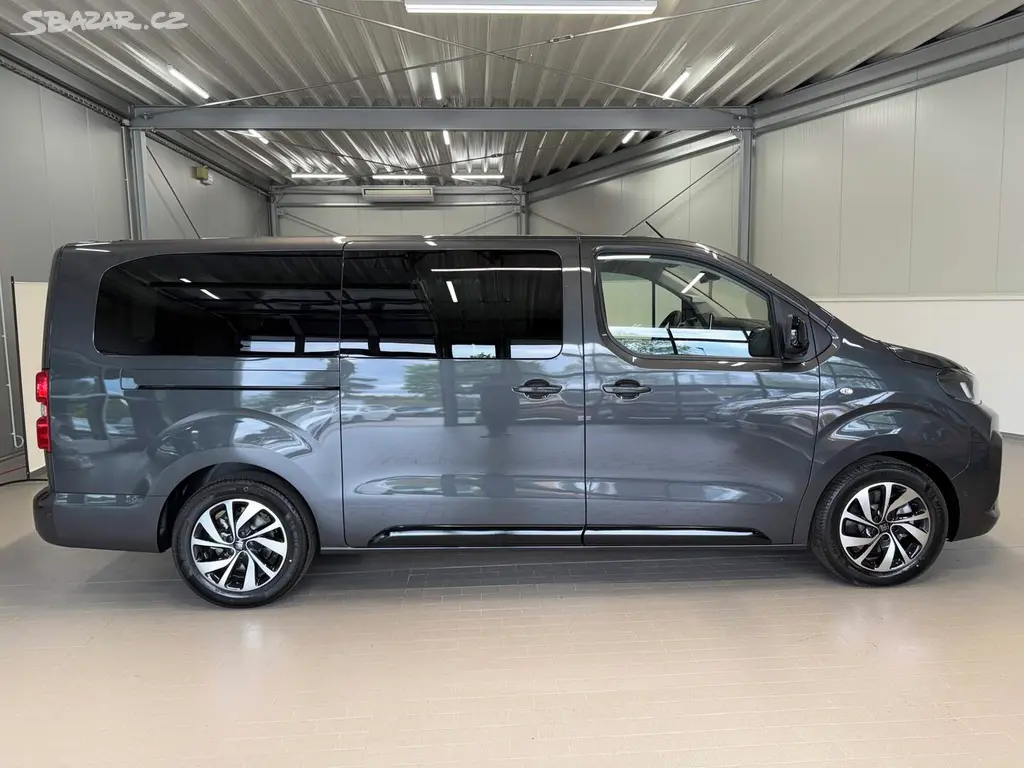 Fiat Ulysse, La Prima 2.2 MJT 180k AT8 L3 - fotka 5