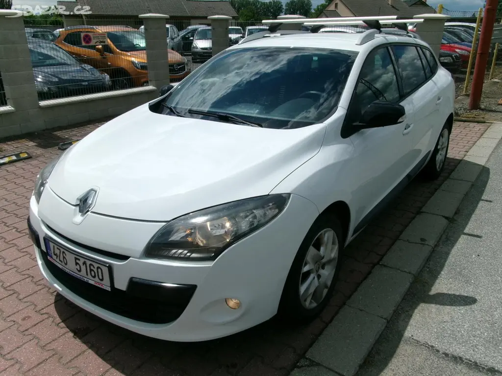 Renault Mégane, 1,5dCi AUT AC BT TEMP TAŽNÉ