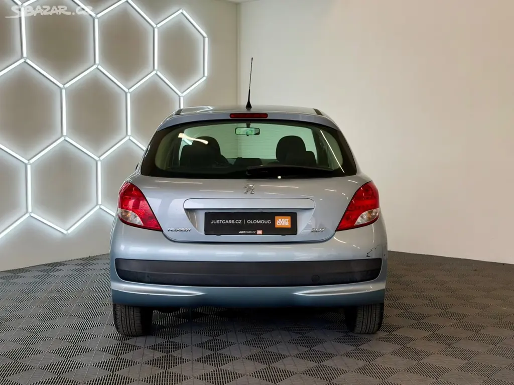 Peugeot 207, 1.4 i, ČR, - fotka 5
