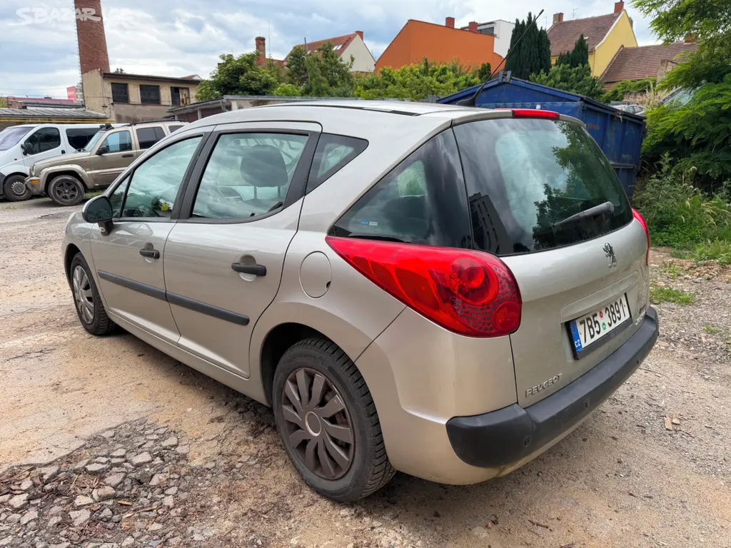 Peugeot 207 SW 1.4 - fotka 3