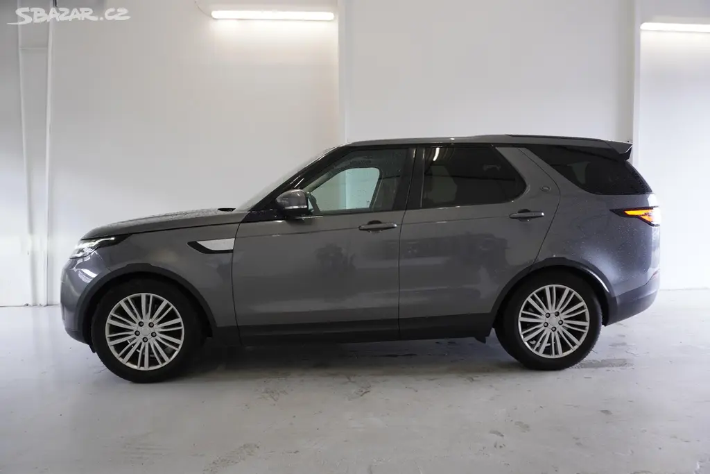 Land Rover Discovery, 3,0 TDV6 4WD AUTOMAT - fotka 6