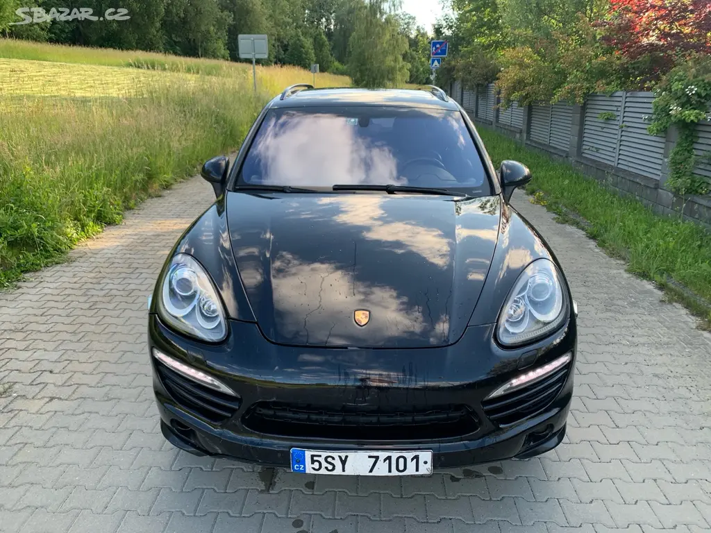 Porsche Cayenne 3.0 diesel Sport Chrono - fotka 2