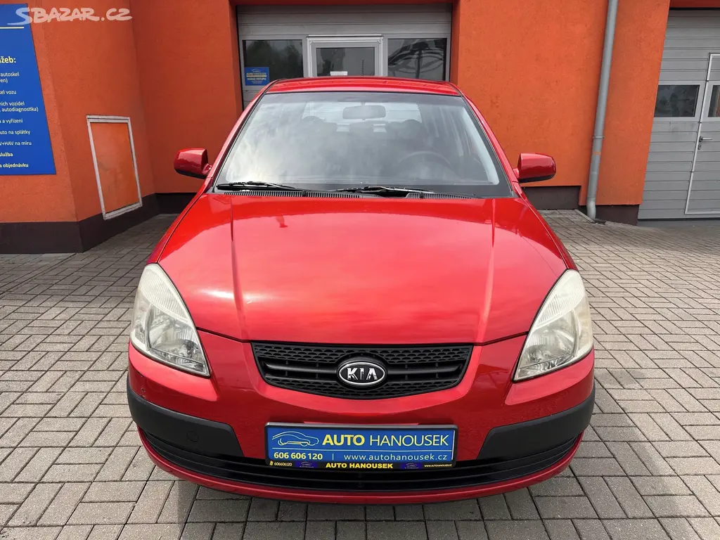 Kia Rio, 1.4i 71KW klima ČR,2.maj. - fotka 5
