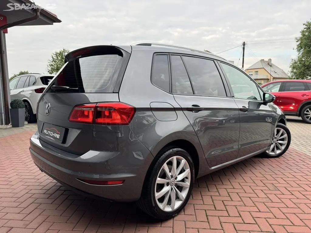 Volkswagen Golf Sportsvan, 1.4TSi Xenony Digi Klima BT - fotka 2