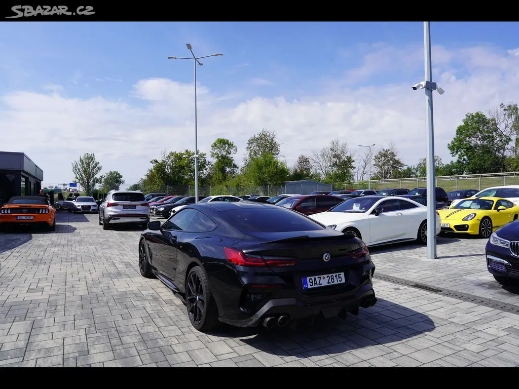 BMW Řada 8, M850i xDrive /Laser/640 PS !! - fotka 4