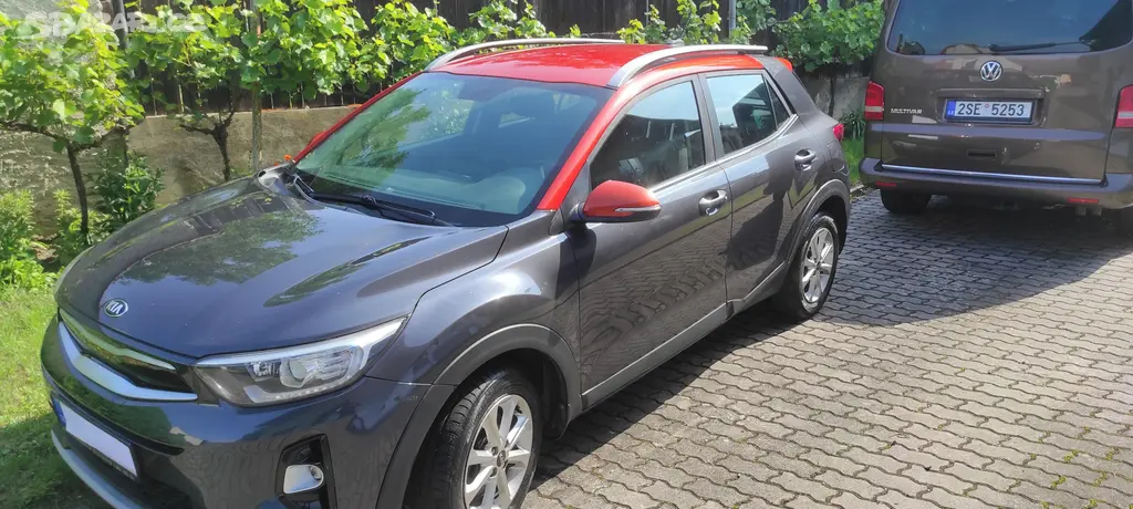 KIA STONIC 1,4 - fotka 2