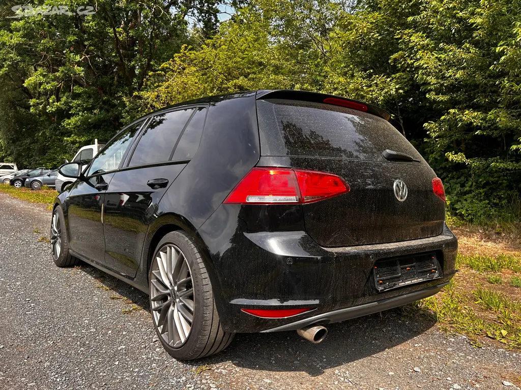 Volkswagen Golf VII 1,2TSi 77kW - fotka 4