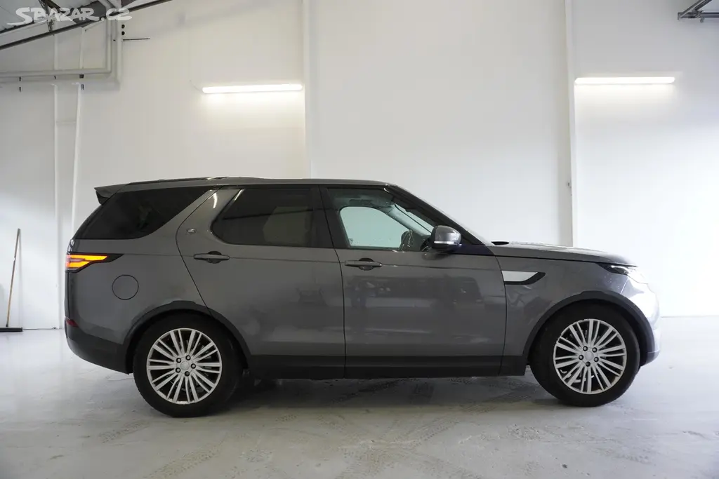 Land Rover Discovery, 3,0 TDV6 4WD AUTOMAT - fotka 4