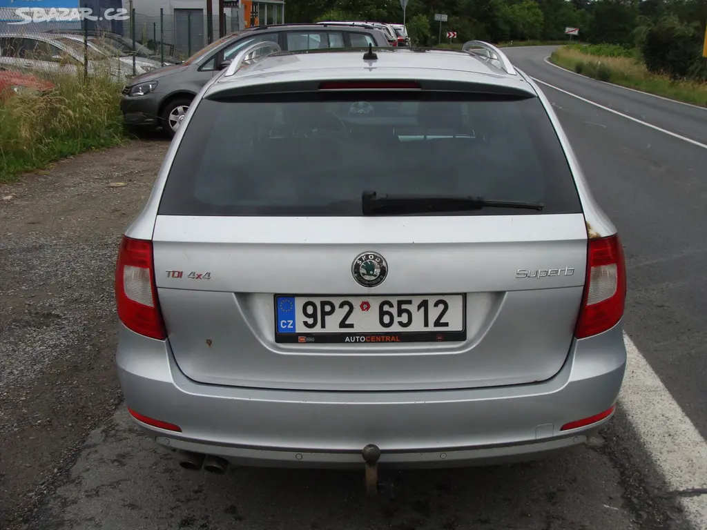 Škoda Superb, 2.0 TDi, 125 kW, 4X4, klima - fotka 4
