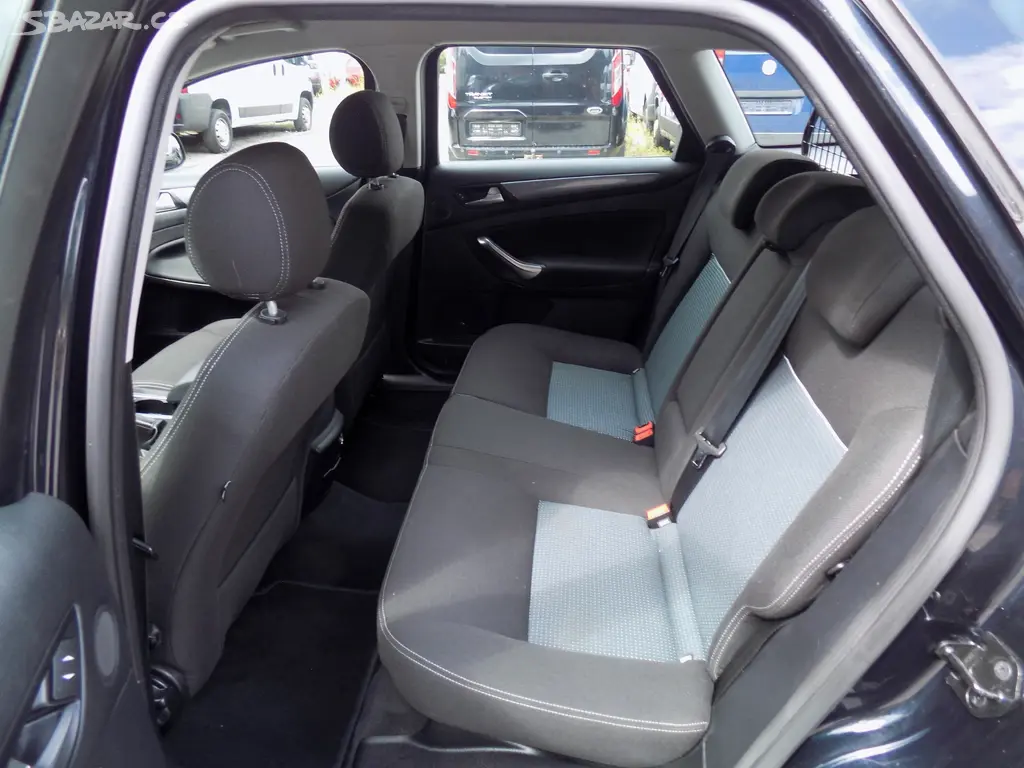 Ford Mondeo 2.0 TDCI 103 KW NAVI KLIMA TZ - fotka 6